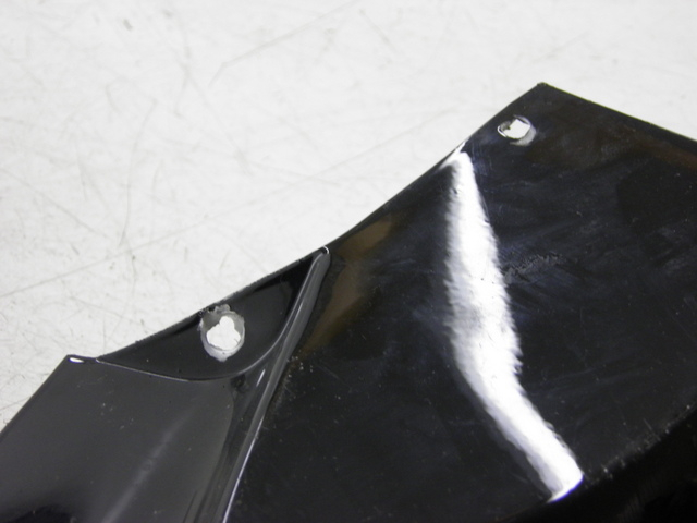 photo de CARENADO TRASERO CONEXION BAJO JM MOTOR S-MAX 125 (2010 - 2014) - Zoom estado de uso