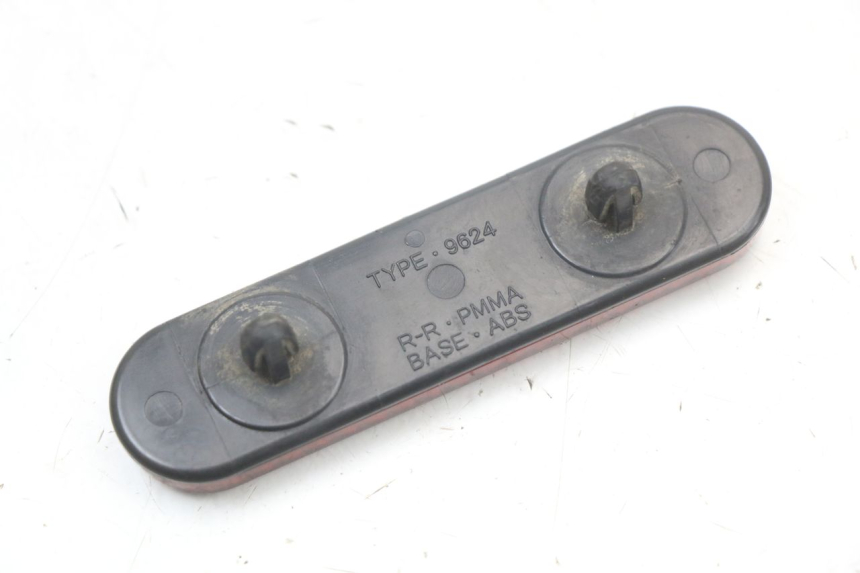 photo de CARENADO TRASERO CONEXION BAJO PEUGEOT KISBEE 4T 50 (2010 - 2017) - Zoom estado de uso