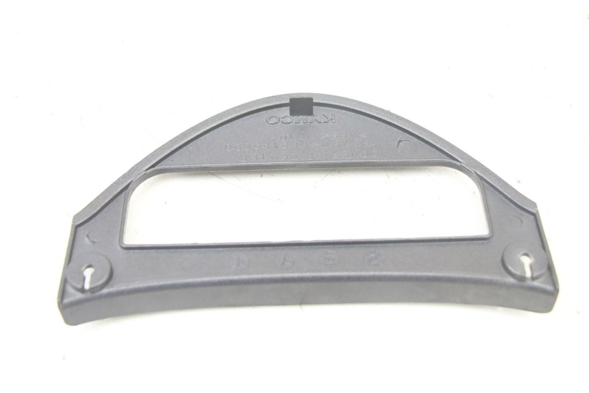 photo de CARENADO TRASERO CONEXION BAJO KYMCO GRAND DINK 125 (2008 - 2014) - Otra perspectiva