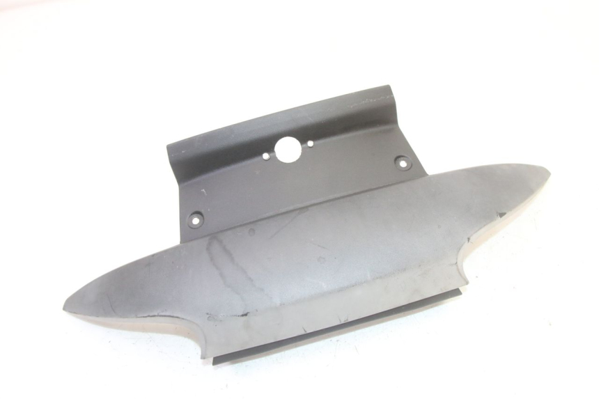 photo de CARENADO TRASERO CONEXION BAJO PIAGGIO MP3 RL 250 (2006 - 2010) - Zoom estado de uso