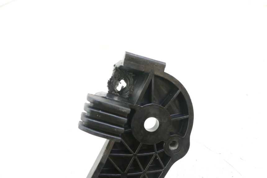 photo de CARENADO TRASERO CONEXION BAJO MBK OVETTO 4T 50 (2008 - 2016) - Vista general del producto