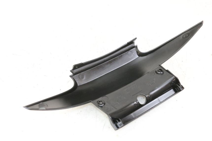 photo de JUNTA DE CARENADO TRASERO INFERIOR PIAGGIO MP3 LT 400 (2007 - 2012) - Detalle de la pieza