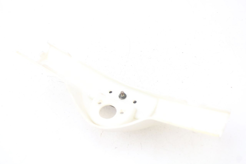 photo de CARENADO TRASERO CONEXION BAJO RAZZO STEED 125 (2012 - 2018) - Zoom estado de uso