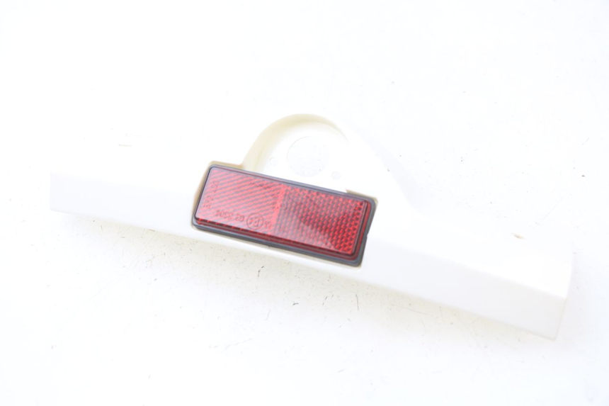 photo de CARENADO TRASERO CONEXION BAJO RAZZO STEED 125 (2012 - 2018) - Otra perspectiva