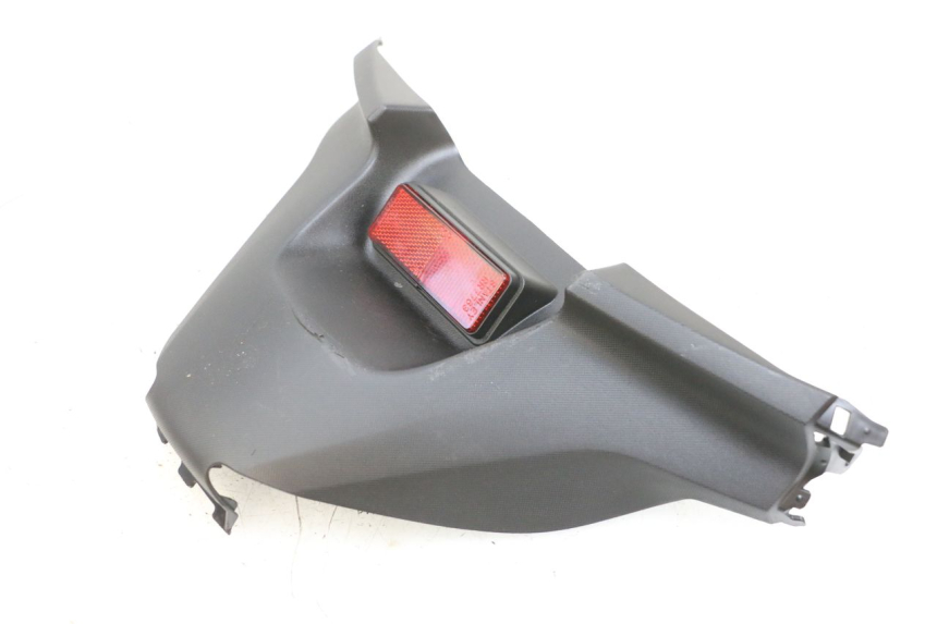 photo de CARENADO TRASERO CONEXION BAJO YAMAHA TRICITY 300 (2020 - 2024) - Zoom estado de uso