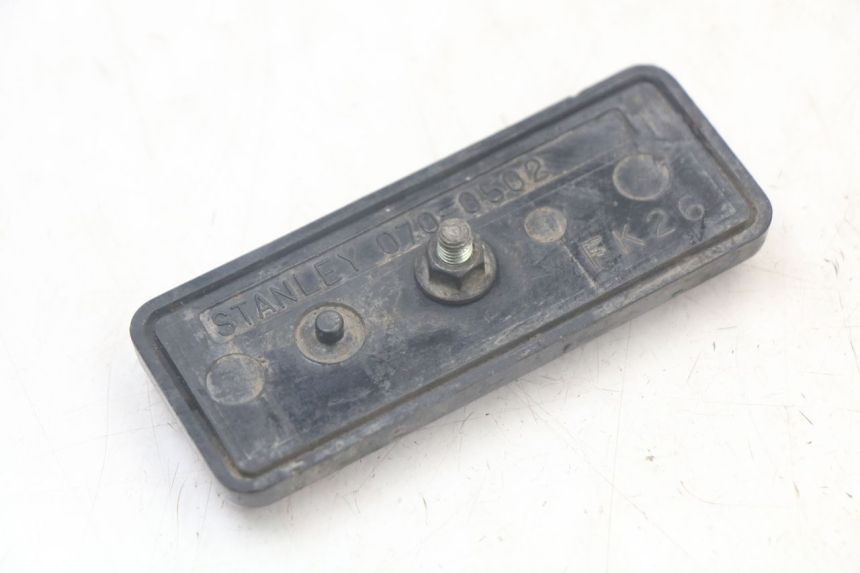 photo de JUNTA CARENADO TRASERO INFERIOR KAWASAKI VERSYS ABS 650 (2015 - 2018) - Zoom estado de uso