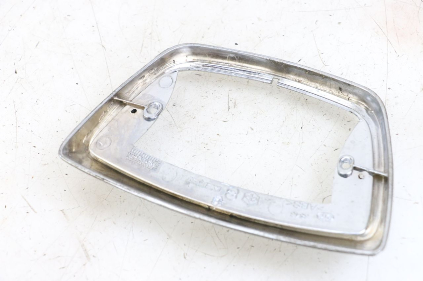 photo de CARENADO TRASERO CONEXION BAJO PIAGGIO VESPA LX 2T 50 (2005 - 2013) - Otra perspectiva