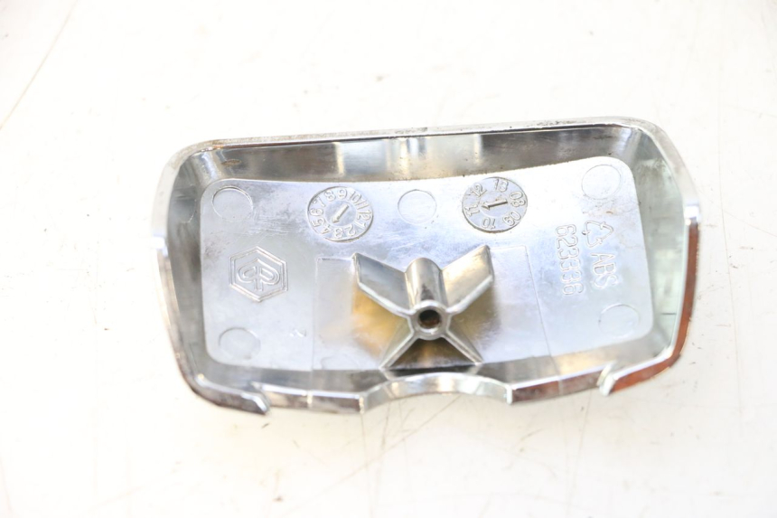 photo de CARENADO TRASERO CONEXION BAJO PIAGGIO VESPA LX 2T 50 (2005 - 2013) - Detalle de la pieza