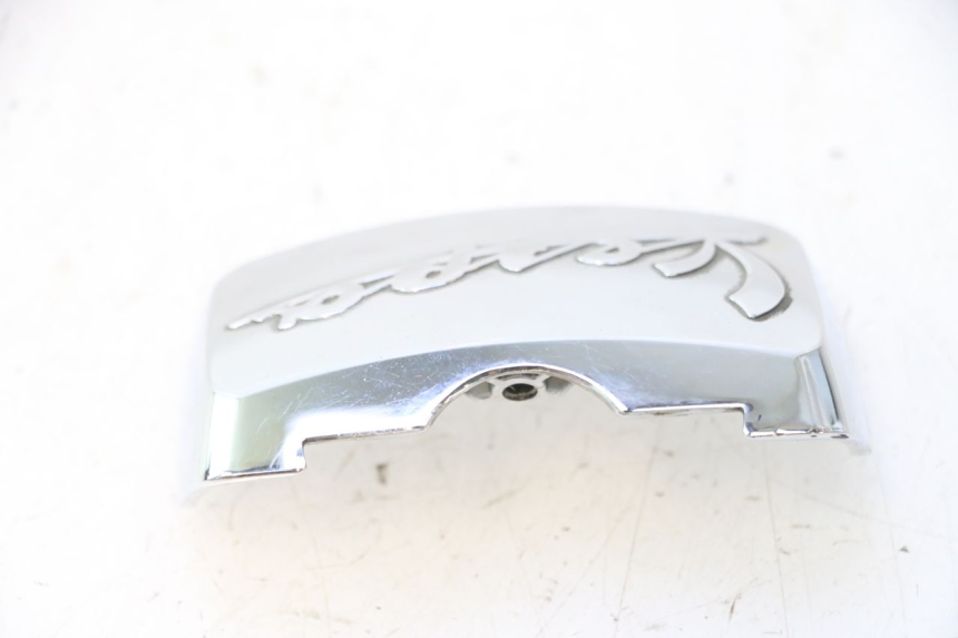 photo de CARENADO TRASERO CONEXION BAJO PIAGGIO VESPA LX 2T 50 (2005 - 2013) - Otra perspectiva