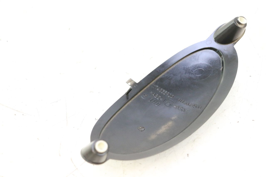 photo de CARENADO TRASERO CONEXION BAJO PEUGEOT VIVACITY 50 (1998 - 2003) - Detalle de la pieza