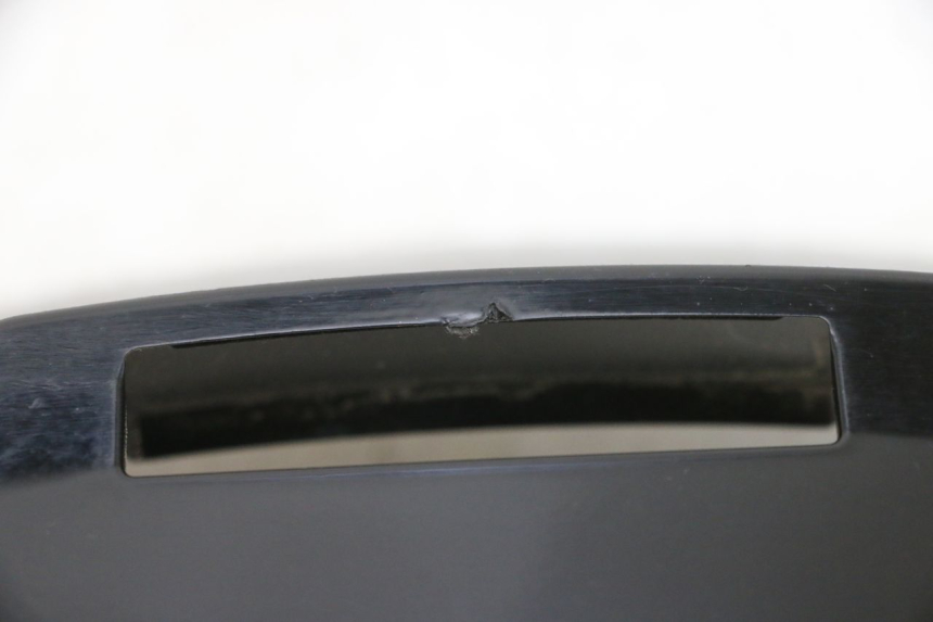 photo de CARENADO TRASERO CONEXION BAJO PIAGGIO X8 125 (2004 - 2007) - Otra perspectiva