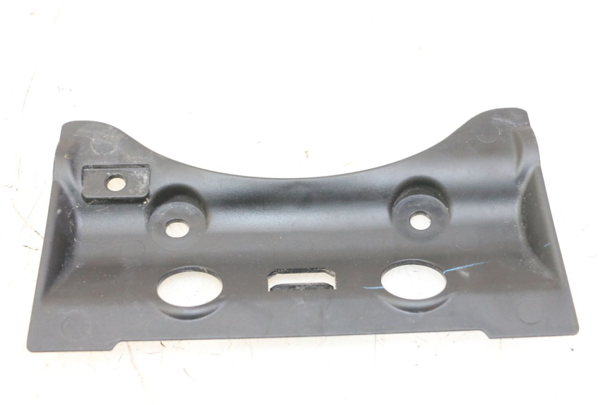 photo de CARENADO TRASERO CONEXION BAJO YAMAHA TRACER 7 700 (2020 - 2024) - Vista principal