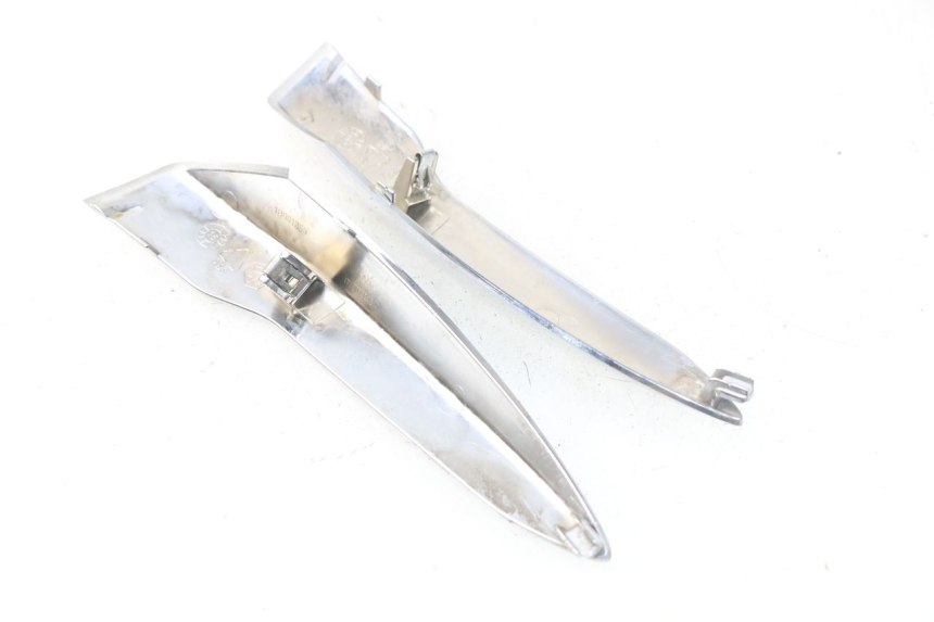 photo de UNIóN DE CARENADO TRASERO. PIAGGIO LIBERTY IGET 4T 50 (2015 - 2020) - Detalle de la pieza