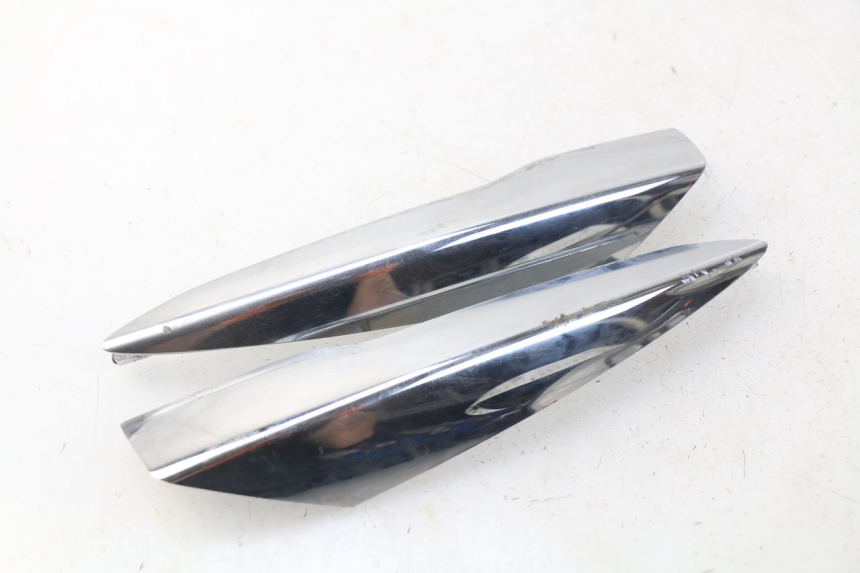 photo de UNIóN DE CARENADO TRASERO. PIAGGIO LIBERTY IGET 4T 50 (2015 - 2020) - Zoom estado de uso