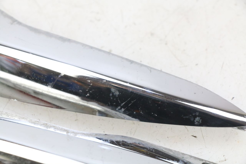 photo de UNIóN DE CARENADO TRASERO. PIAGGIO LIBERTY IGET 4T 50 (2015 - 2020) - Zoom estado de uso