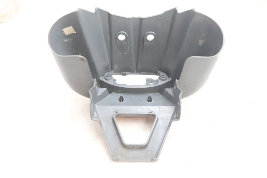 photo de CARENADO TRASERO CONEXION PEUGEOT LUDIX ONE 50 (2004 - 2006) - Detalles de los puntos de fijación