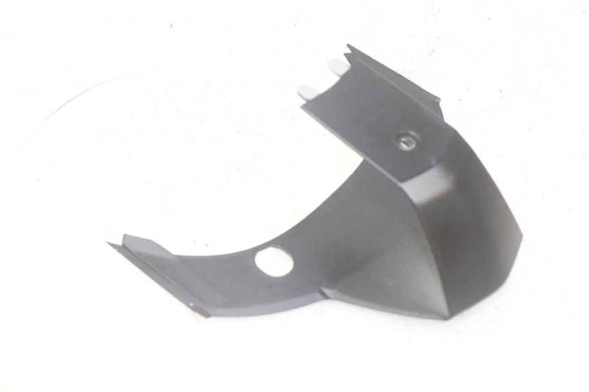 photo de CARENADO TRASERO CONEXION PIAGGIO MP3 HPE 300 (2019 - 2026) - Detalle de la pieza