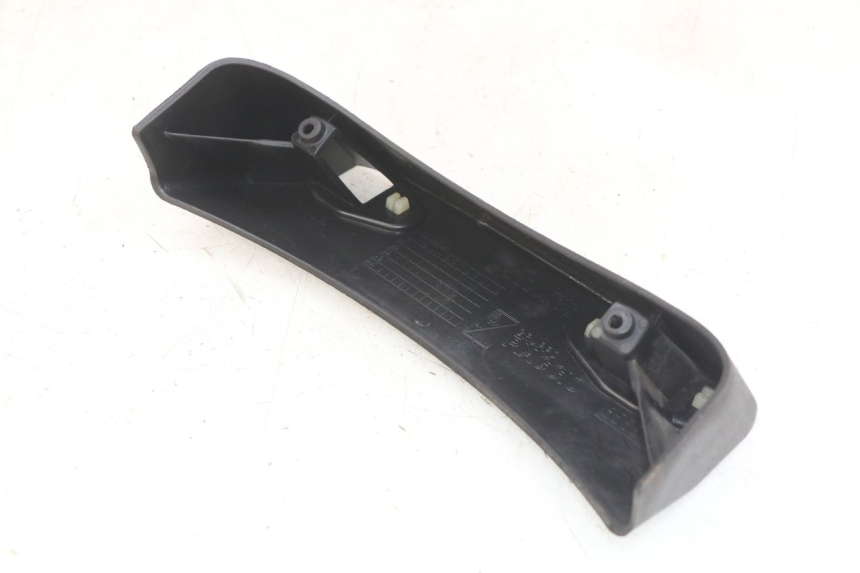 photo de JUNTA DE CARROCERÍA TRASERA PIAGGIO MP3 LT 400 (2007 - 2012) - Otra perspectiva