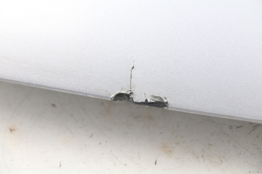 photo de UNIóN DE CARENADO TRASERO. PIAGGIO MP3 125 (2006 - 2014) - Otra vista del artículo