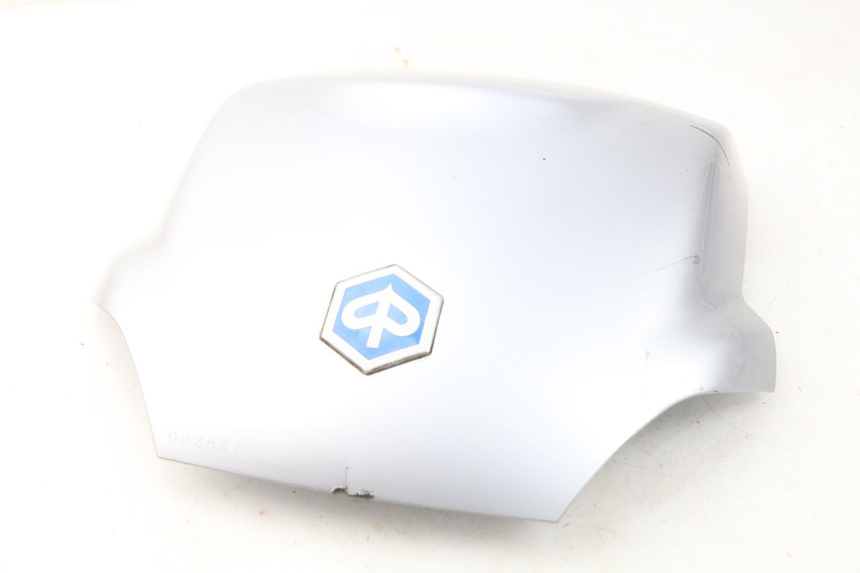 photo de UNIóN DE CARENADO TRASERO. PIAGGIO MP3 125 (2006 - 2014) - Marcados y referencias originales