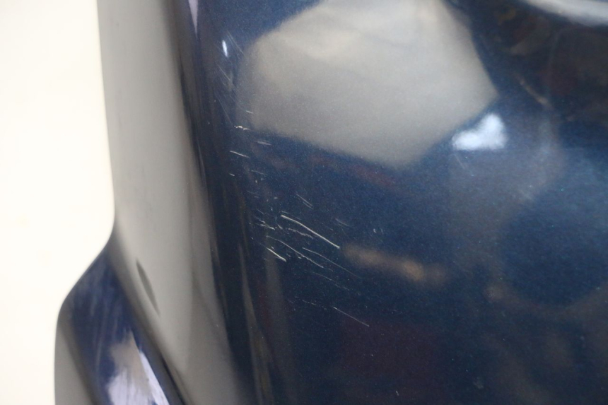 photo de CARENADO TRASERO CONEXION PIAGGIO MP3 RL 250 (2006 - 2010) - Estado de la superficie y material