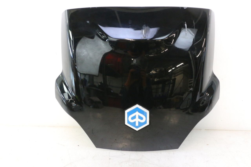 photo de UNIóN DE CARENADO TRASERO. PIAGGIO MP3 125 (2006 - 2014) - Vista principal