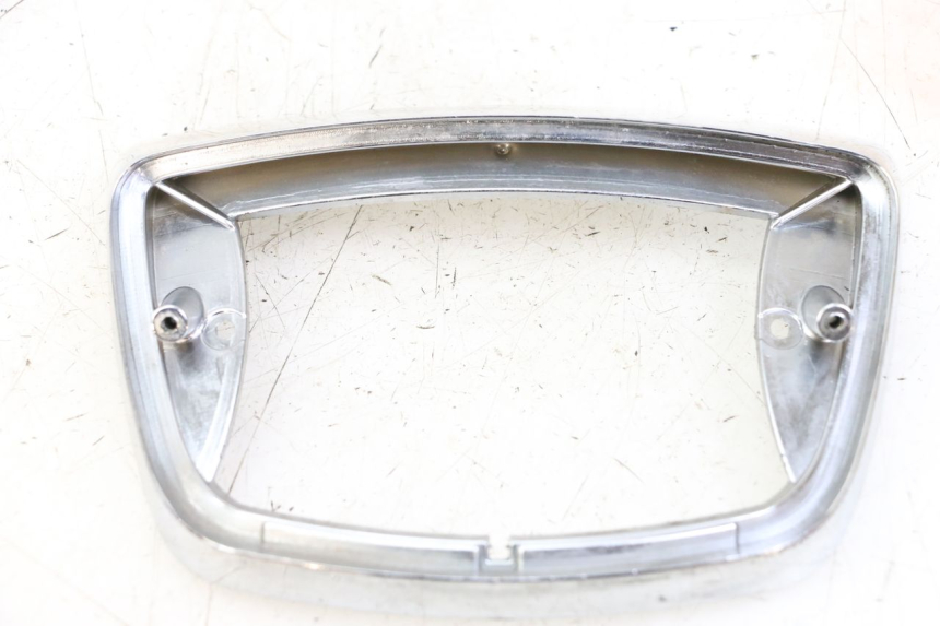 photo de CARENADO TRASERO CONEXION PIAGGIO VESPA LX IE 125 (2010 - 2012) - Detalle de la pieza