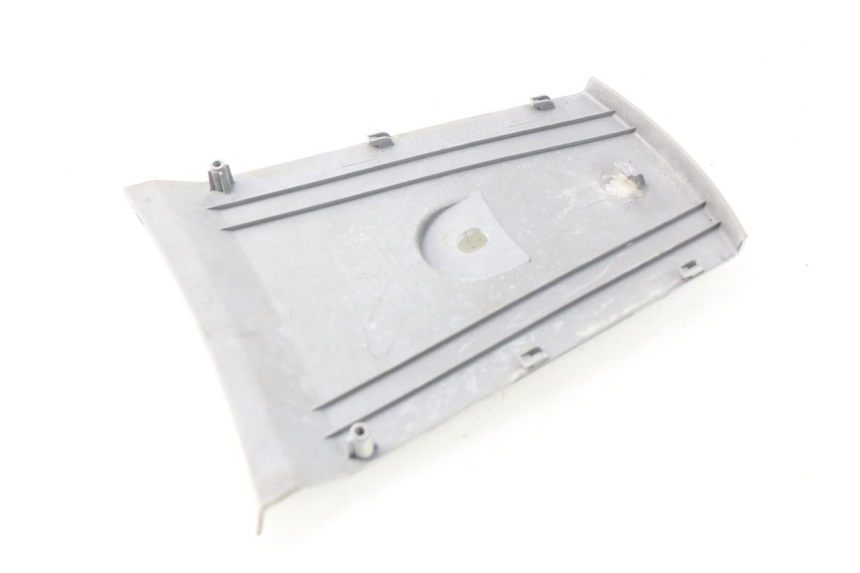 photo de JUNTA DE CARROCERÍA TRASERA DAELIM S3 125 (2010 - 2017) - Detalle de la pieza