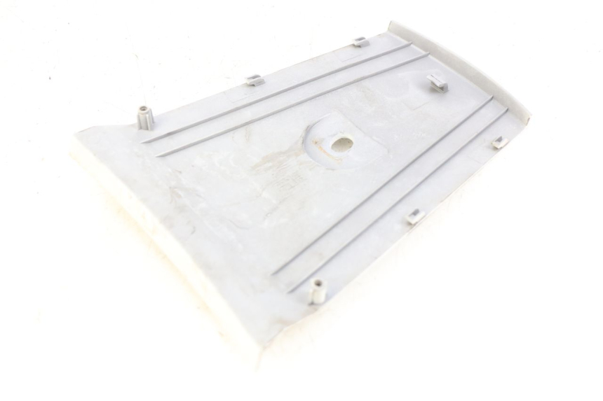 photo de JUNTA DE CARROCERÍA TRASERA DAELIM S3 125 (2010 - 2017) - Detalle de la pieza