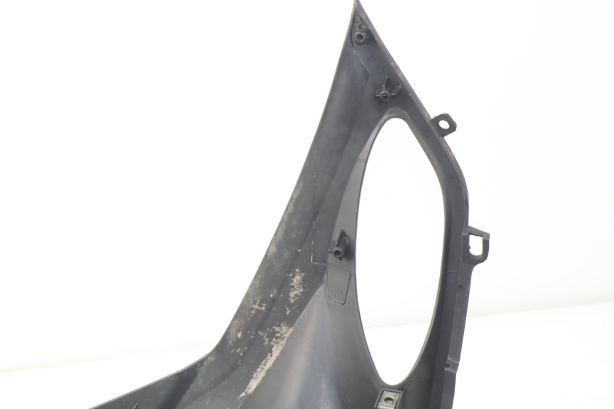 photo de CARENADO TRASERO CONEXION DAELIM S4 50 (2010 - 2015) - Detalle de la pieza