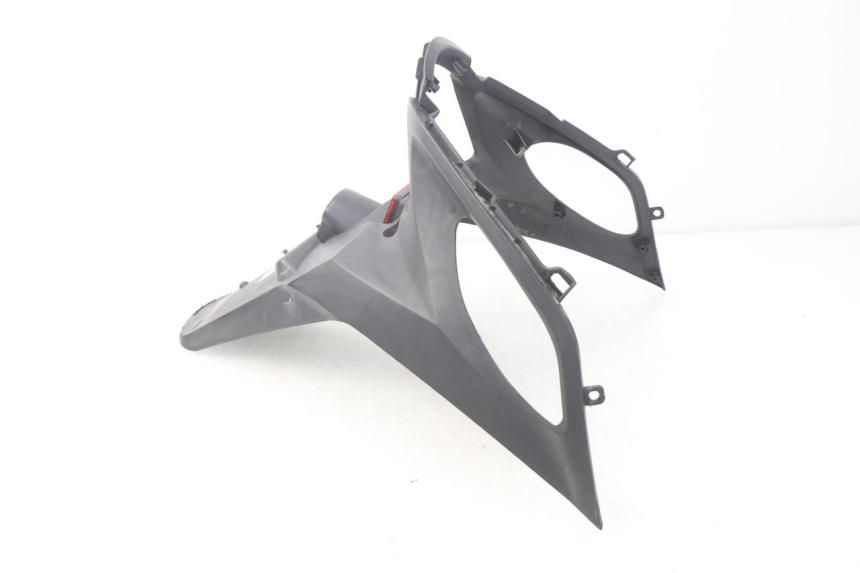 photo de CARENADO TRASERO CONEXION DAELIM S4 50 (2010 - 2015) - Detalles de los puntos de fijación