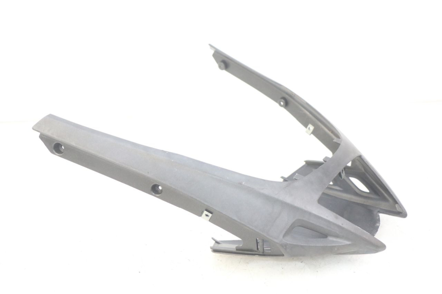 photo de UNIóN DE CARENADO TRASERO. APRILIA SR 2T 50 (2012 - 2017) - Vista general del producto