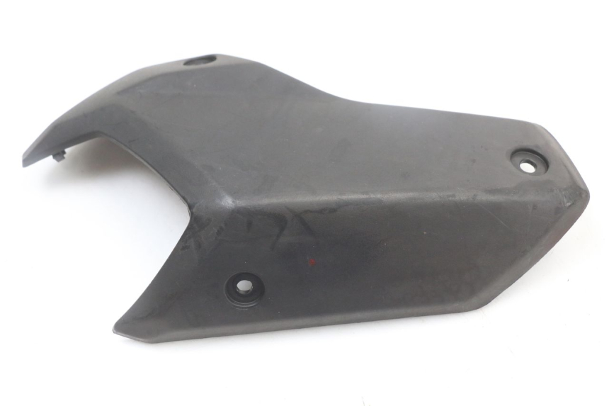 photo de CARENADO TRASERO CONEXION PEUGEOT STREETZONE 2T 50 (2014 - 2019) - Otra perspectiva