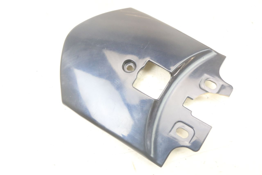 photo de JUNTA DE CARENADO TRASERO SUPERIOR QUADRO 3D S 350 (2013 - 2018) - Otra perspectiva