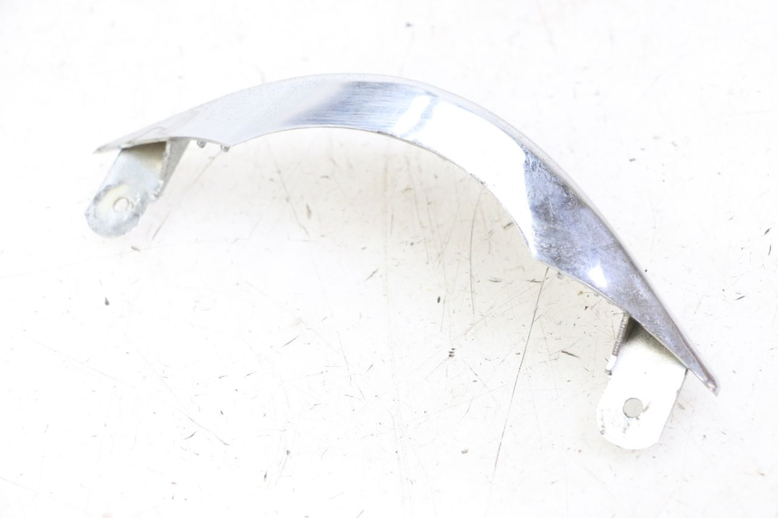 photo de CARENADO TRASERO CONEXION SUPERIOR DAELIM BESBI 125 (2007 - 2008) - Detalle de la pieza