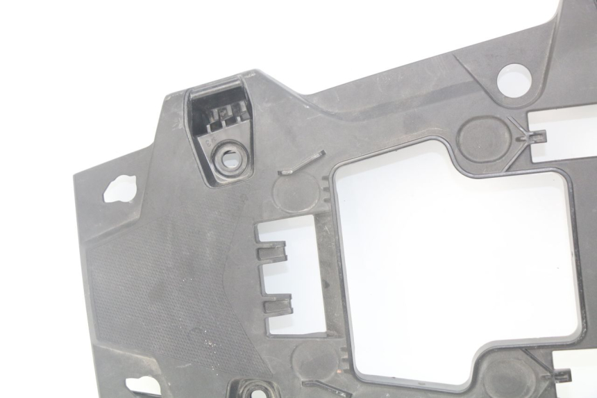 photo de CARENADO TRASERO CONEXION SUPERIOR BMW F GS K81 850 (2018 - 2023) - Recambio usado revisado