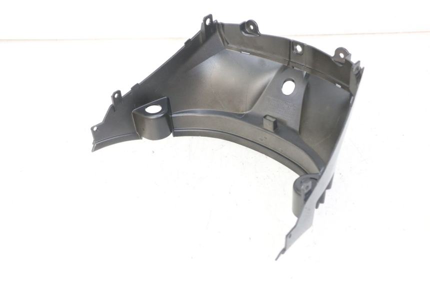 photo de CARENADO TRASERO CONEXION SUPERIOR SYM FIDDLE 3 III 50 (2014 - 2020) - Otra perspectiva