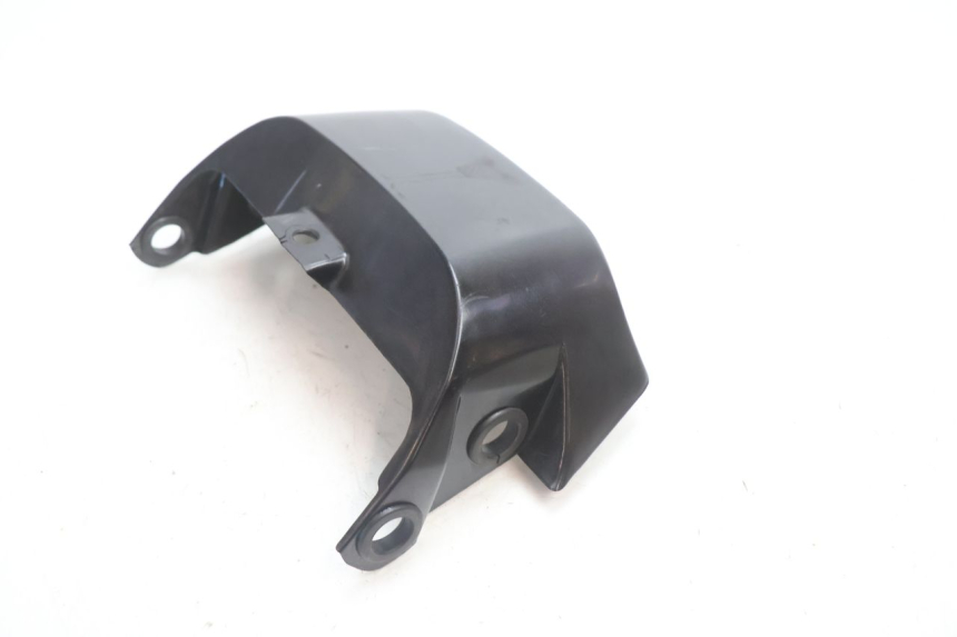 photo de CARENADO TRASERO CONEXION SUPERIOR SUZUKI GSX F GSXF 750 (1988 - 1998) - Zoom estado de uso