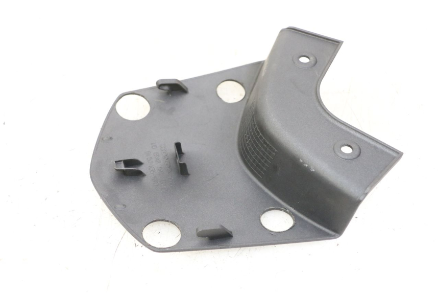 photo de CARENADO TRASERO CONEXION SUPERIOR HONDA PCX (JF57/JF64) 125 (2014 - 2018) - Detalle de la pieza