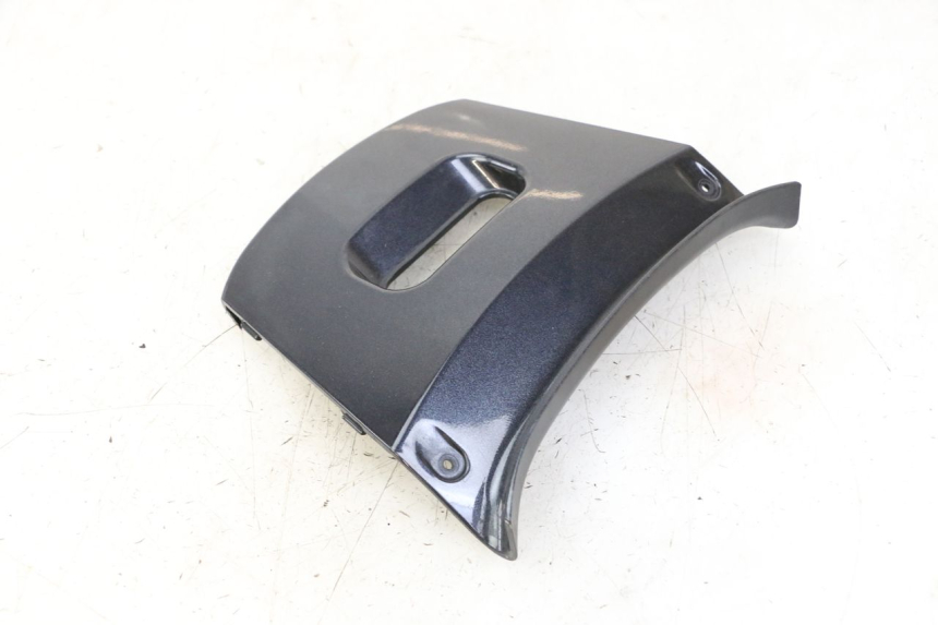 photo de CARENADO TRASERO CONEXION SUPERIOR KYMCO XCITING 500 (2007 - 2010) - Zoom estado de uso