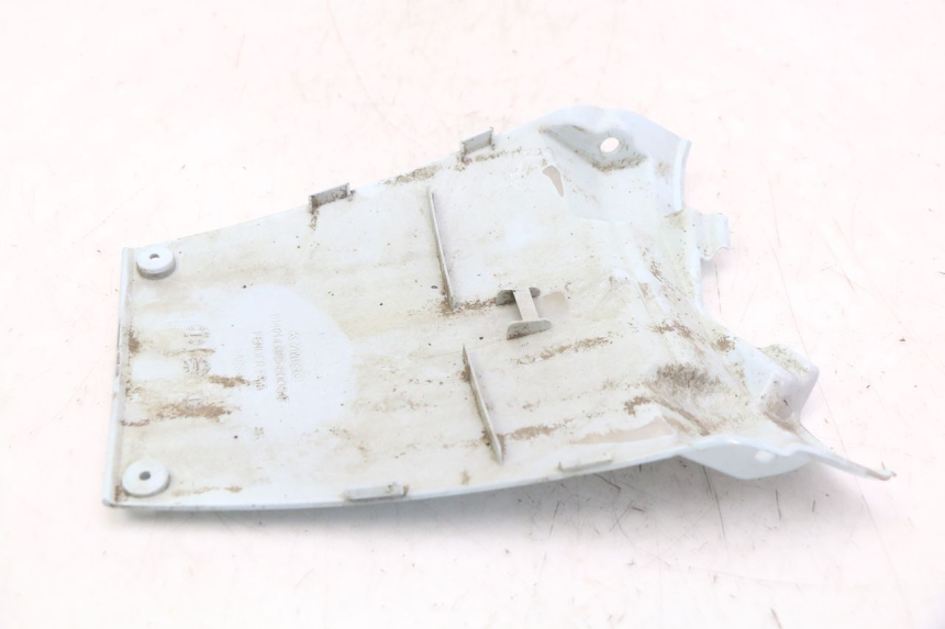 photo de CARENADO TRASERO CONEXION SUPERIOR KYMCO LIKE 4T 50 (2009 - 2018) - Primer plano técnico