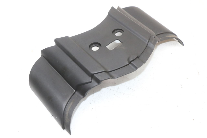 photo de JUNTA CARENADO TRASERO SUPERIOR PEUGEOT LUDIX 50 (2005 - 2007) - Detalle de la pieza