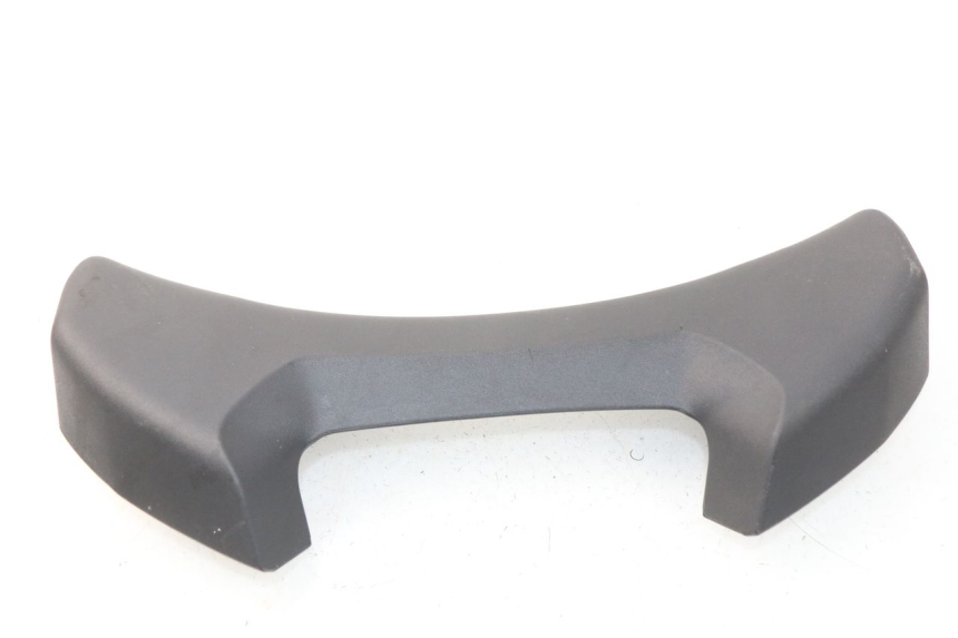 photo de CARENADO TRASERO CONEXION SUPERIOR PEUGEOT METROPOLIS 400 (2017 - 2020) - Vista principal