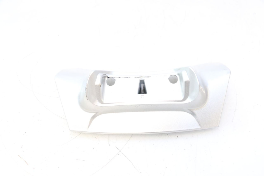 photo de CARENADO TRASERO CONEXION SUPERIOR PIAGGIO MP3 LT 400 (2007 - 2012) - Recambio usado revisado