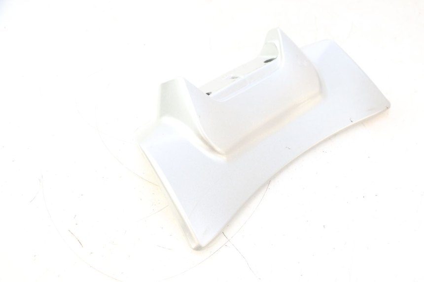 photo de CARENADO TRASERO CONEXION SUPERIOR PIAGGIO MP3 LT 400 (2007 - 2012) - Marcados y referencias originales
