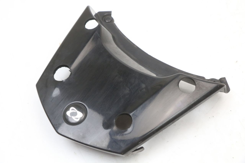 photo de CARENADO TRASERO CONEXION SUPERIOR MBK MW TRYPTIK 125 (2014 - 2016) - Zoom estado de uso