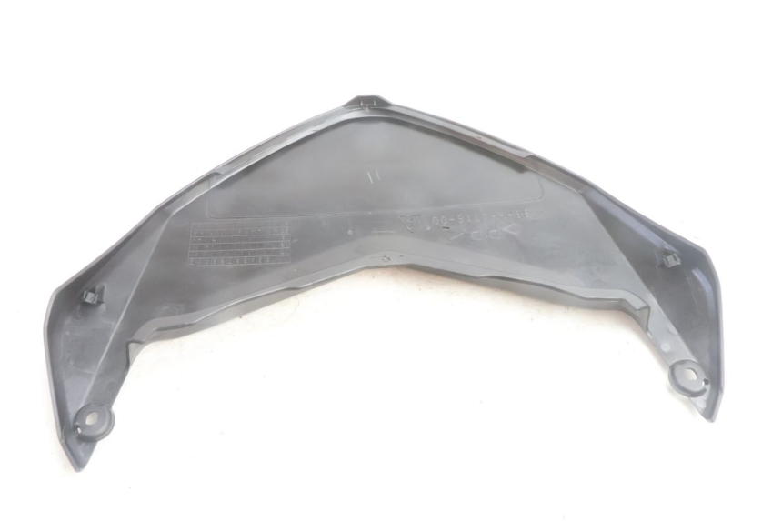 photo de CARENADO TRASERO CONEXION SUPERIOR YAMAHA N-MAX NMAX 125 (2021 - 2024) - Primer plano técnico