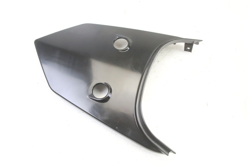 photo de CARENADO TRASERO CONEXION SUPERIOR SYM ORBIT III 3 4T 50 (2021 - 2025) - Primer plano técnico