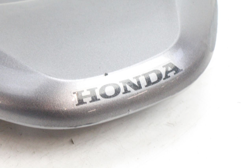 photo de CARENADO TRASERO CONEXION SUPERIOR HONDA PCX (JF28) 125 (2009 - 2011) - Detalle de la pieza