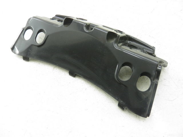 photo de CARENADO TRASERO CONEXION SUPERIOR PIAGGIO MP3 500 (2011 - 2015) - Otra perspectiva